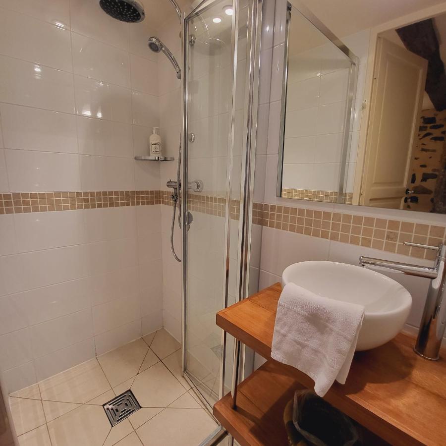 Le Mas De Rigoulac Chambre Zen Spa Sur Reservation Bouyssounouse Екстер'єр фото